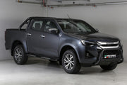 ISUZU D-MAX 2024- Misutonida Black Coated Medium Bullbar A-Bar