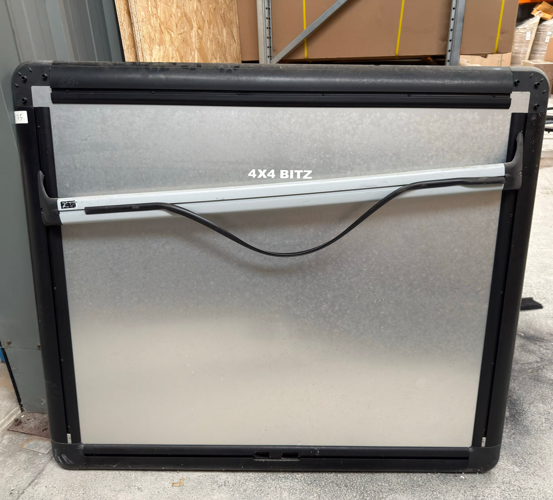 Nissan Navara D40 Upstone Aluminium Tonneau Cover ExDemo