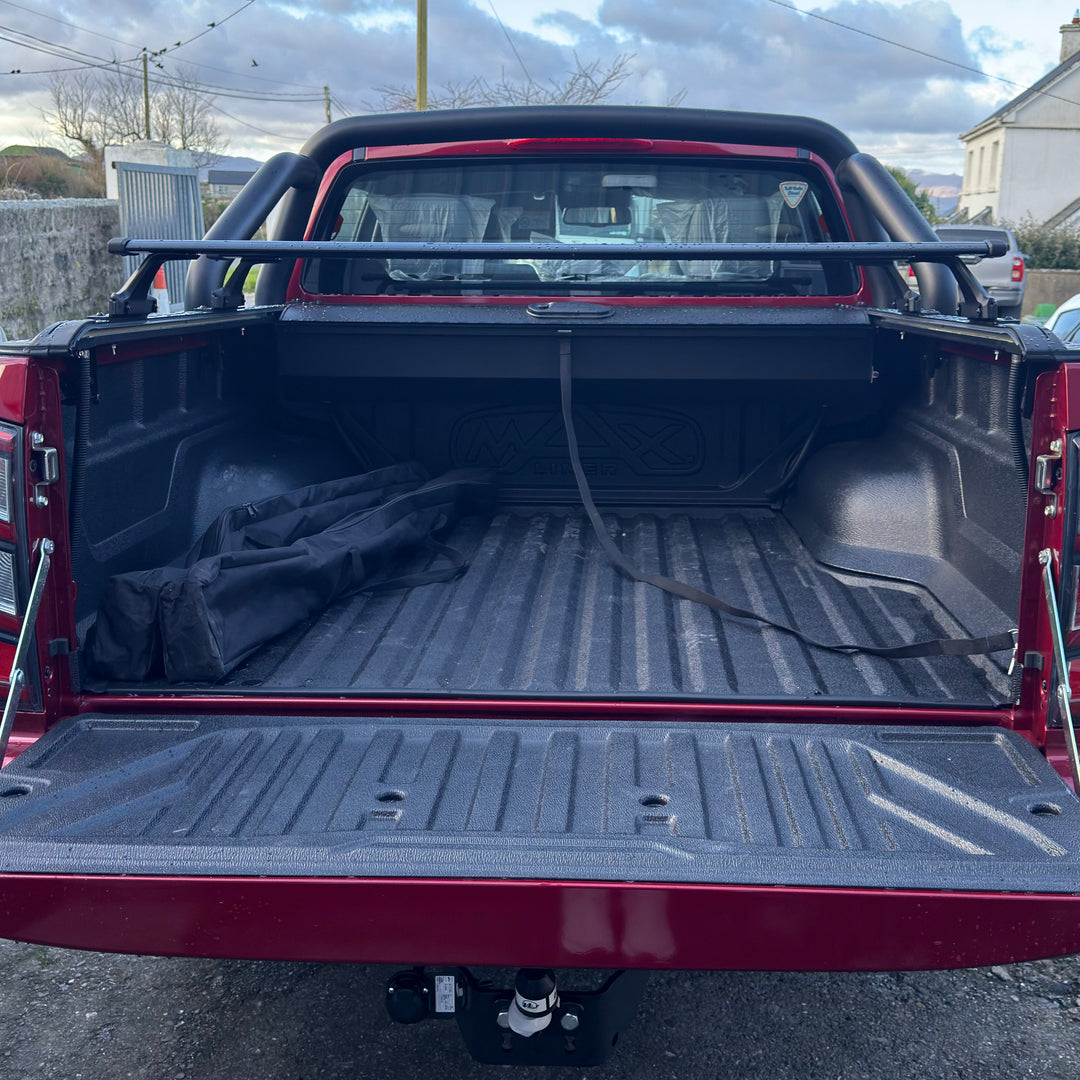 Universal Interceptor Cargo Manager