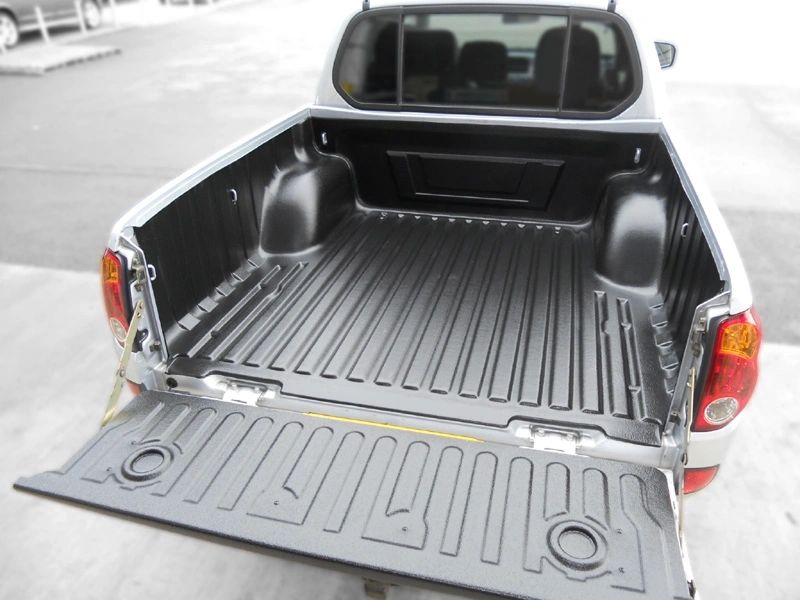 Mitsubishi L200 Curved Bed 2005-2015 Pro-Form Under Rail Bed Liner