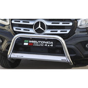 Mercedes-Benz vehicle with a Misutonida medium bull bar 