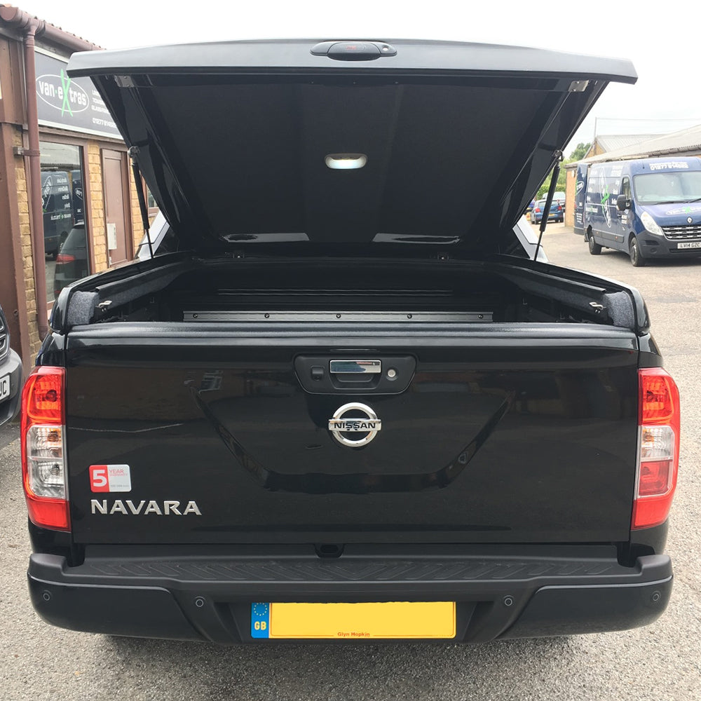 Nissan Navara NP300 Alpha SC-Z Sports Tonneau Cover